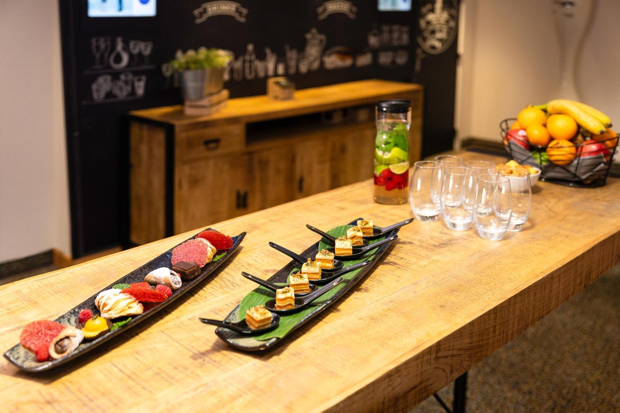 Novotel Brussels Airport Diegem Bagian luar foto