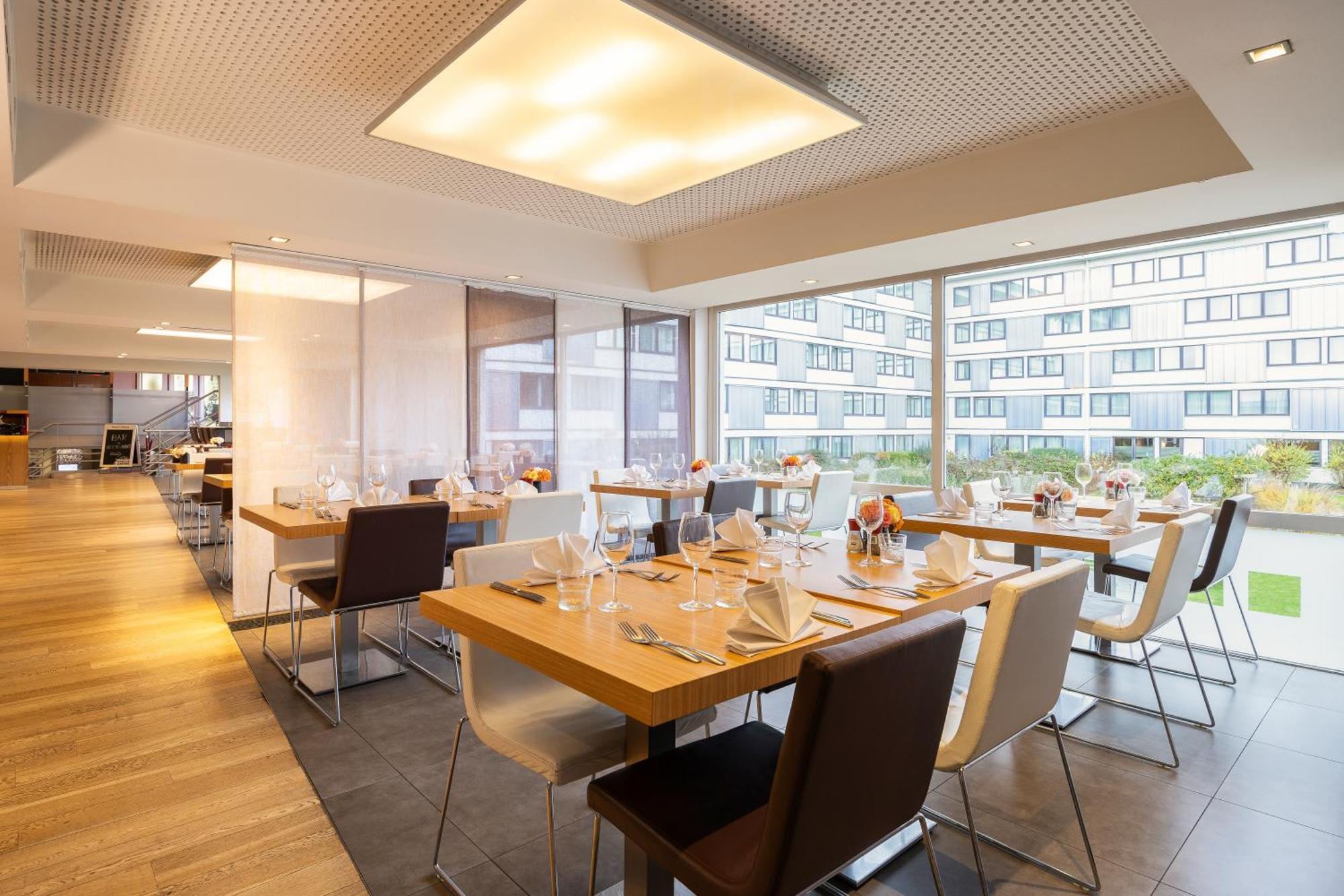 Novotel Brussels Airport Diegem Bagian luar foto
