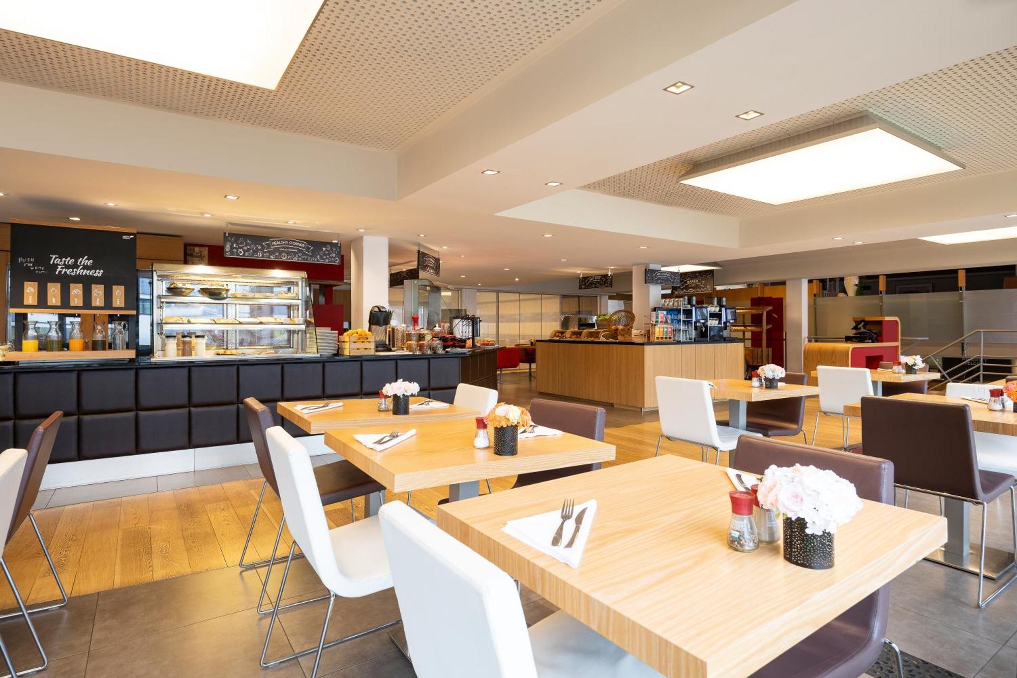 Novotel Brussels Airport Diegem Bagian luar foto